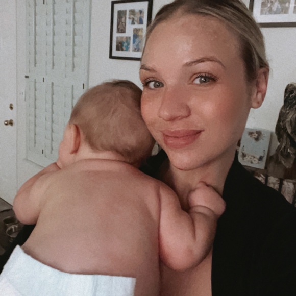 Meet your Posher, Sarah - Picture 5 of 10